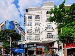 Bán khách sạn 3 sao 88 Yên Thế, Phường Tân Sơn Hòa
